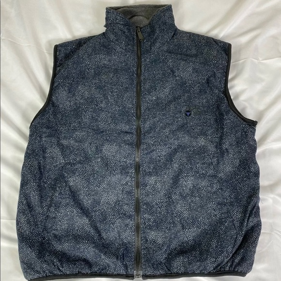 TaylorMade Other - TaylorMade Reversible Vest B13